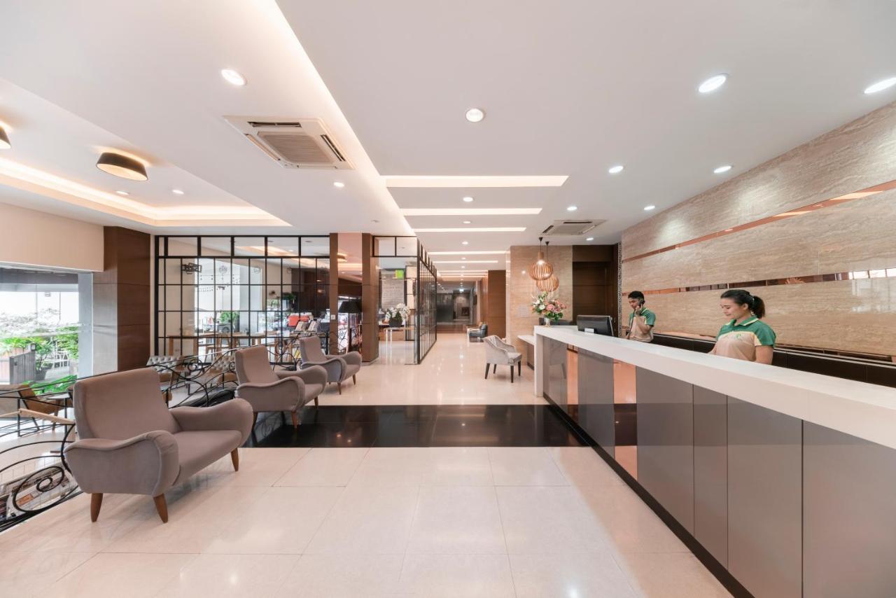 At 115 Hotel By Rompo Bangkok Extérieur photo