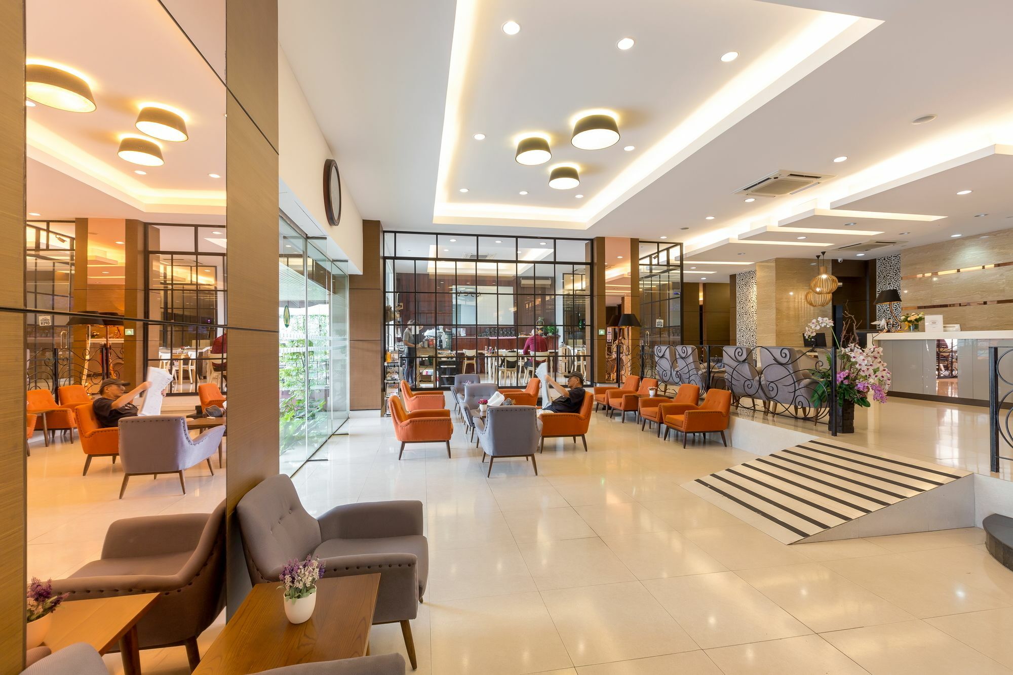 At 115 Hotel By Rompo Bangkok Extérieur photo
